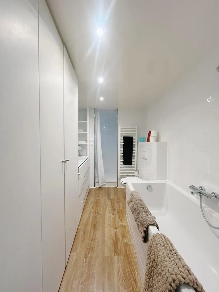 Maison Antoinette - Maison Nomade Chic Apartment Paris